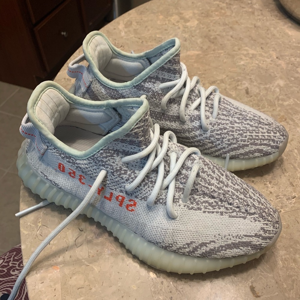 Yeezy 350 Boost v2 Blue Tint